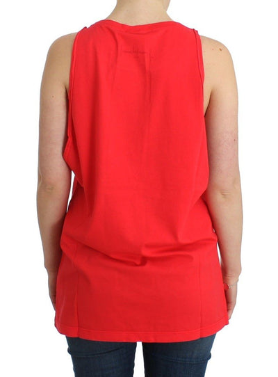 Red sleeveless cotton top