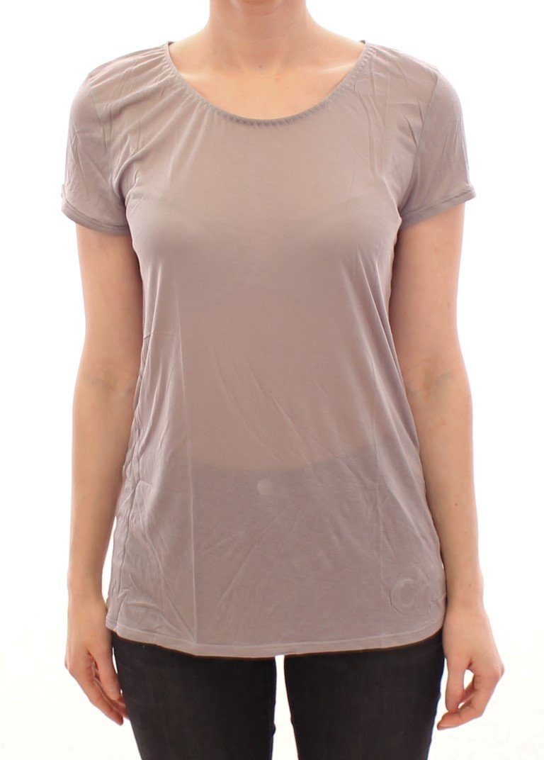 Gray shortsleeve crewneck t-shirt