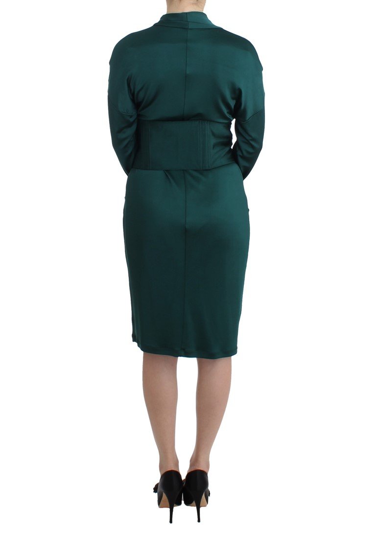 Green longsleeved belted dress