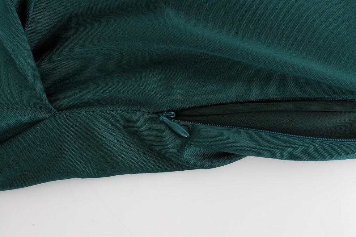 Green longsleeved belted dress