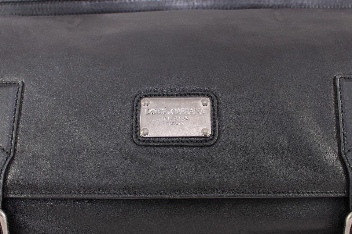 Black leather travel shoulder bag