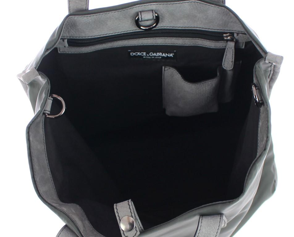 Green nylon tote bag