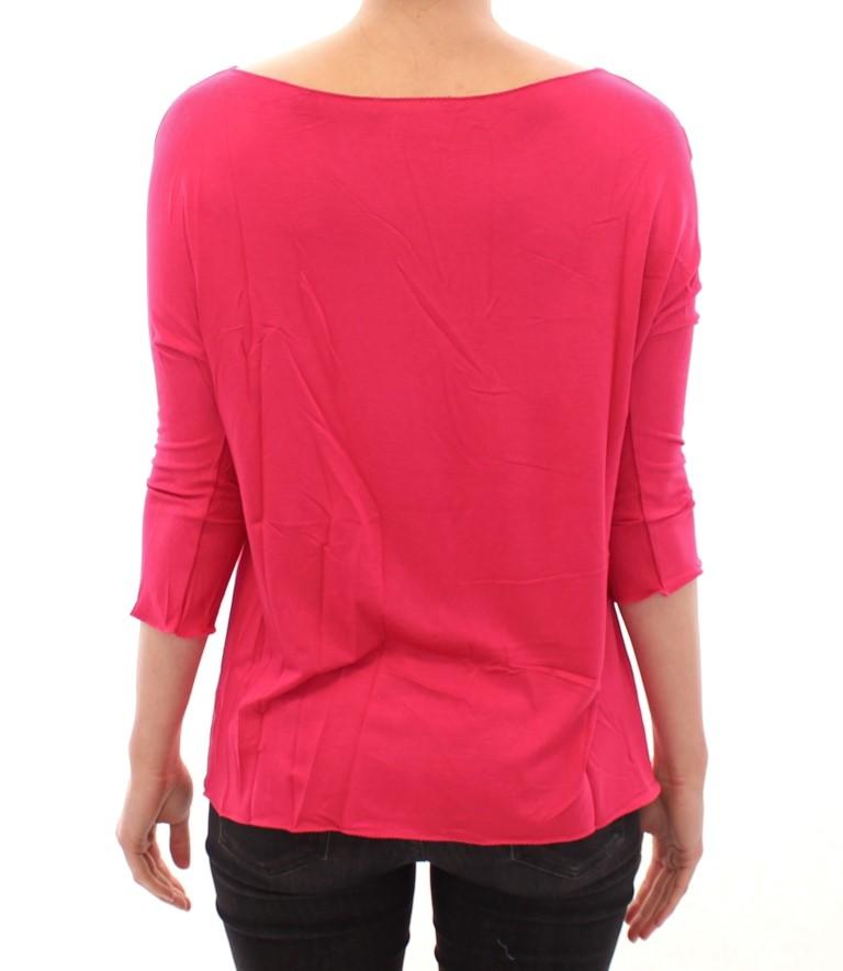 Pink crewneck t-shirt