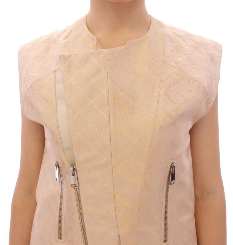 Beige brocade sleeveless jacket