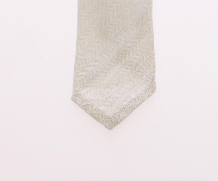 White Silk Pattern Slim Neck Tie