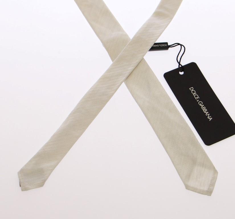 White Silk Pattern Slim Neck Tie
