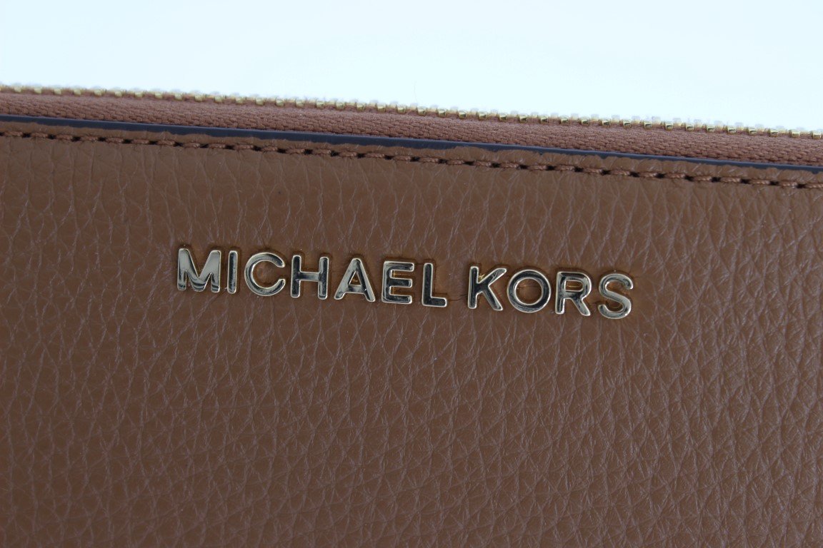 Brown BEDFORD Leather Wallet