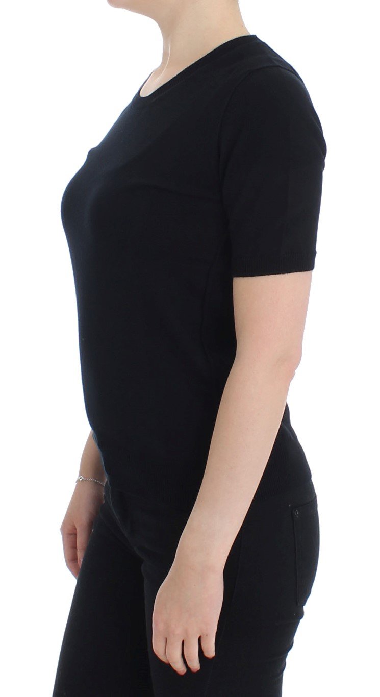 Black Crewneck Sweater T-shirt