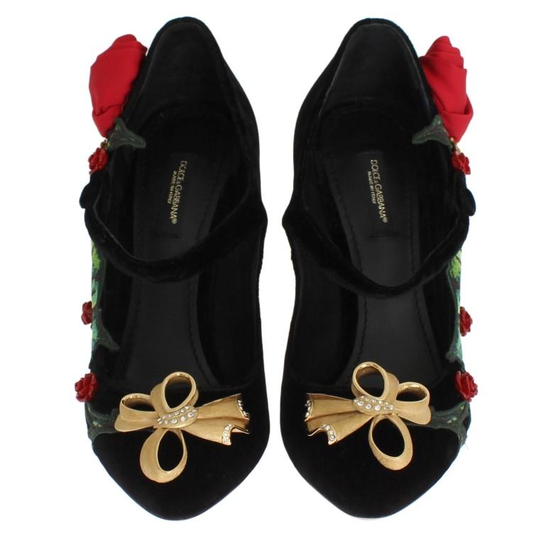Black Velvet Roses Mary Janes Pumps