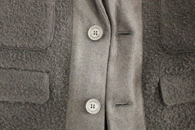 Black slim fitted blazer