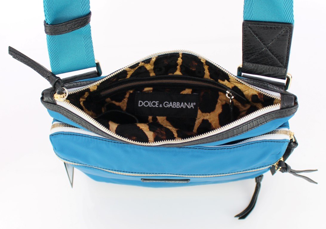 Blue canvas messenger bag
