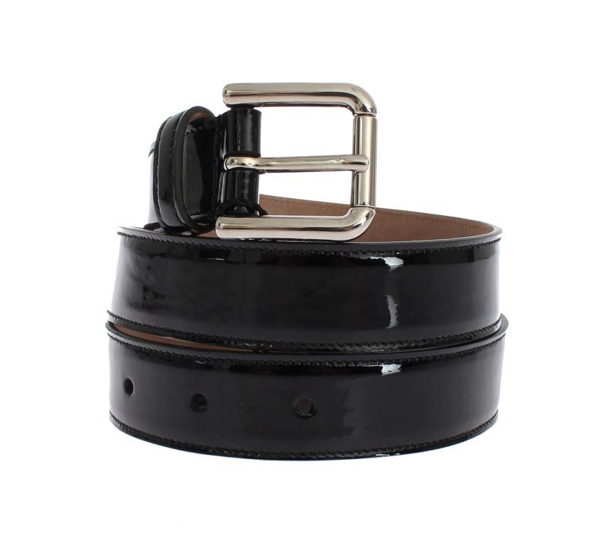 Black leather belt