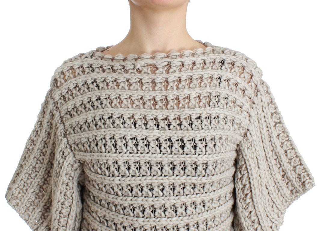Beige short sleeved sweater