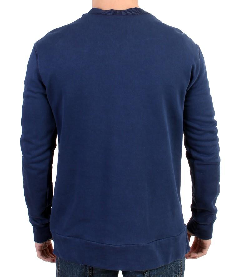 Blue crewneck cotton sweater