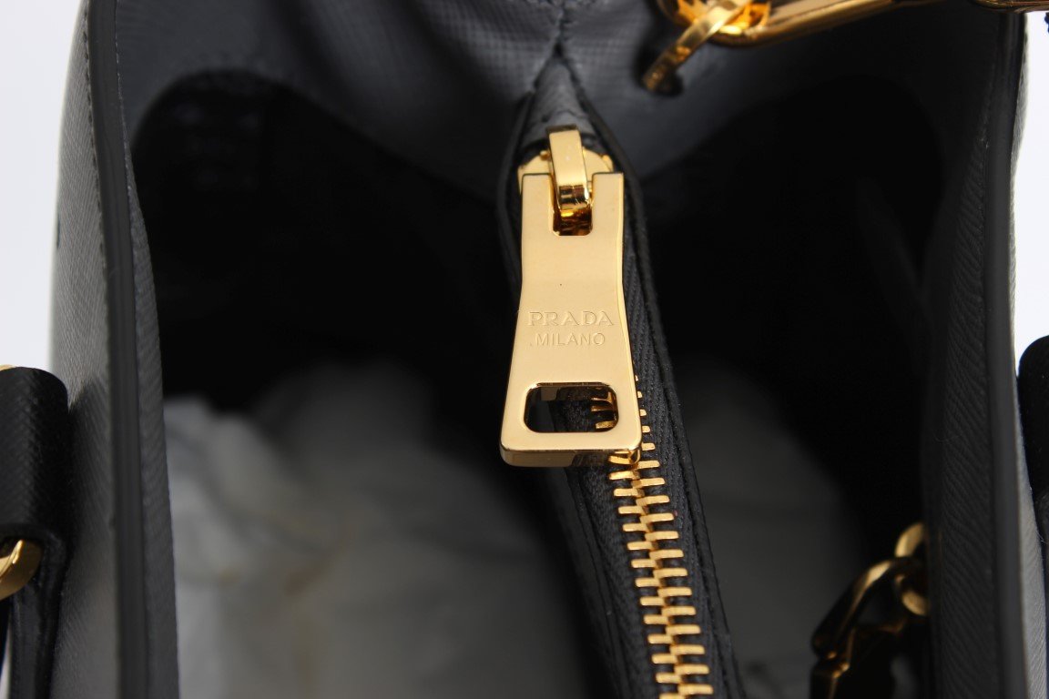 PRADA Saffiano Lux Bag 1BA874 NZV F0JWN00