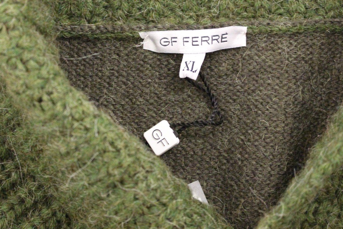 Green Knitted Wool V-neck Pullover Sweater