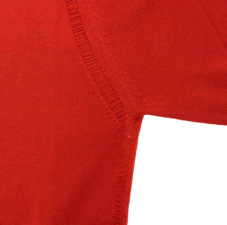 Red wool crewneck pullover sweater