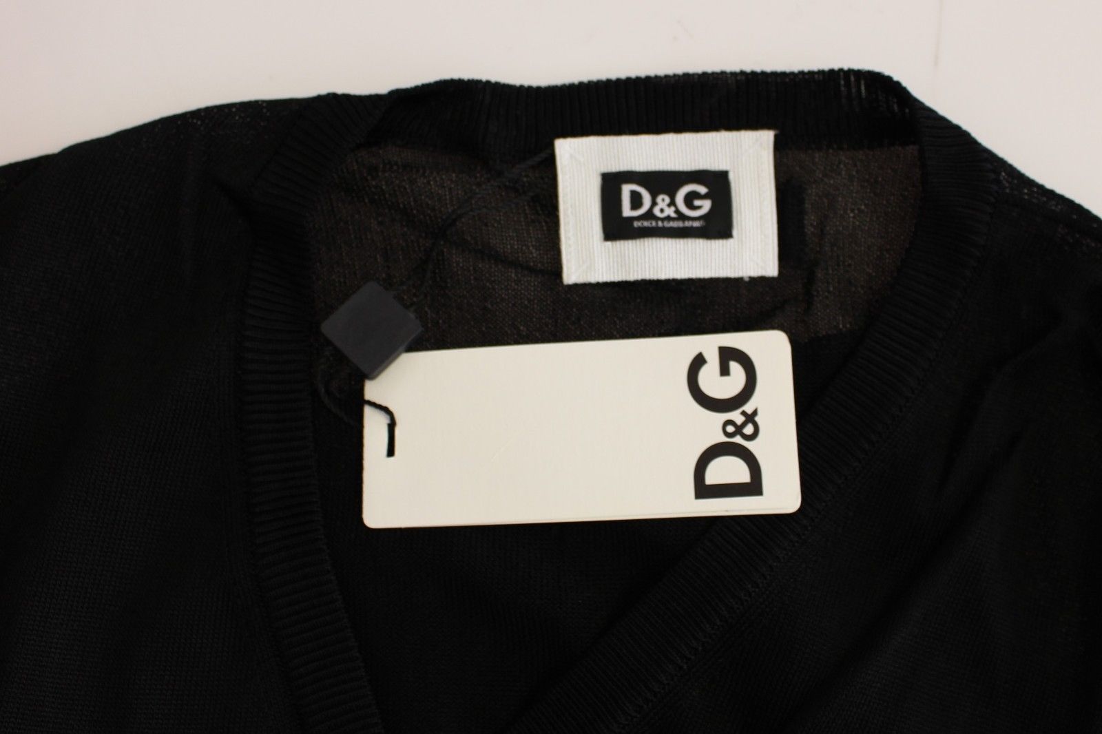 Black V-neck Rayon Sweater Pullover